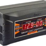 SUOER Ταχυφορτιστής Μπαταριών Μολύβδου και Gel 12V 10A - SON-1206D